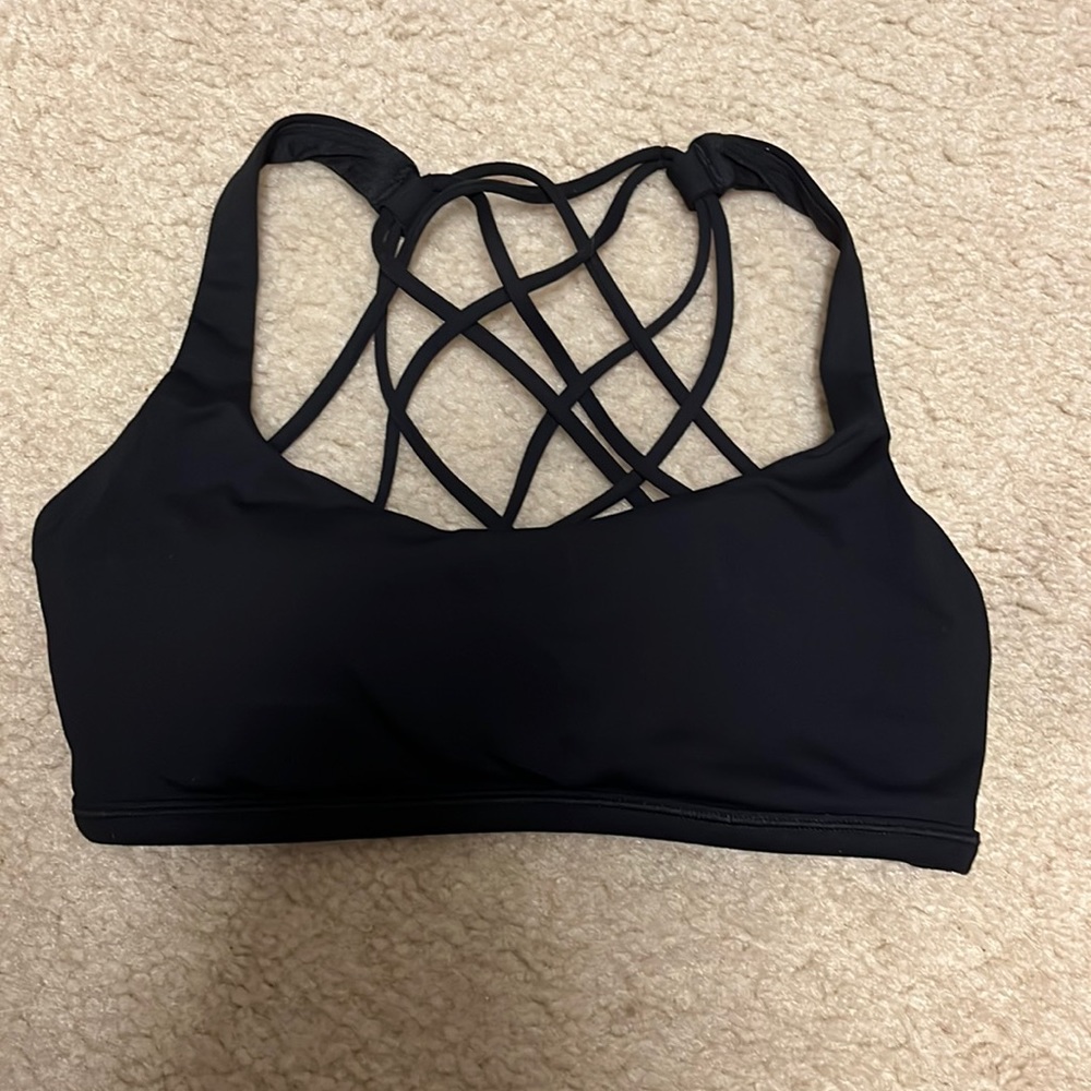 black lulu sports bra size 2